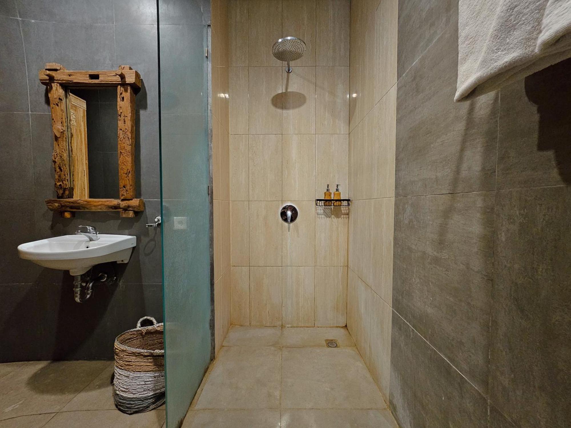 Lj Villa Canggu Habitación foto
